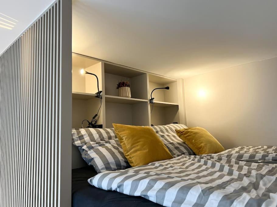 Central Getaway Studio Bratislava Exteriör bild